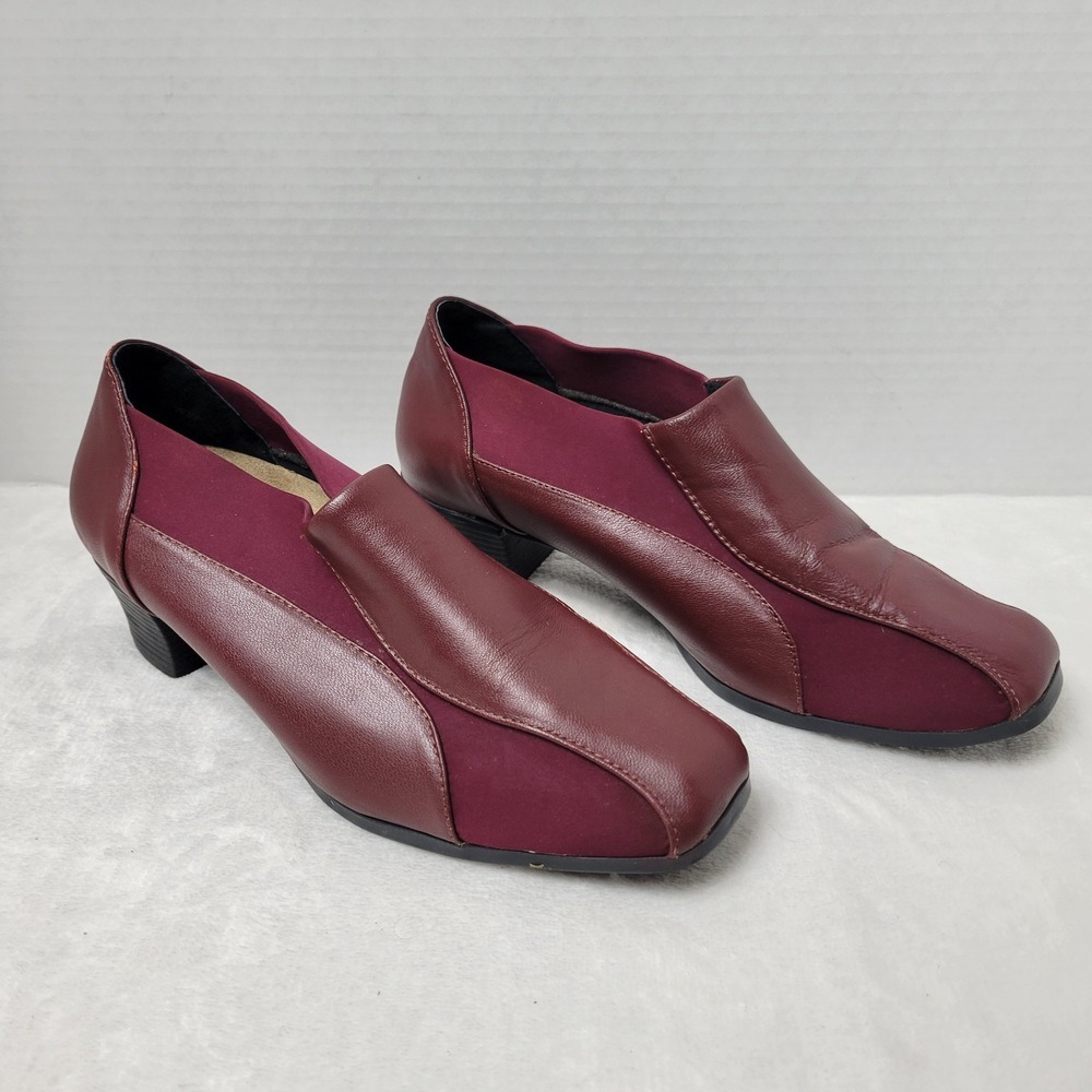 Beacon Joan Slip-On Shoes Women's Sz 8W Black Leather‎ Square Toe Block Heel